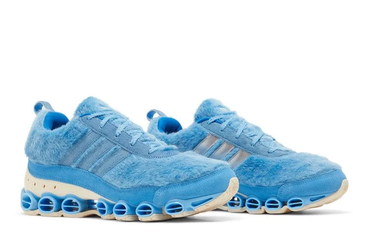 Krossovki-Kerwin-Frost-x-adidas-Microbounce-T1-YTI-7