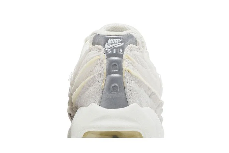 Krossovki-Comme-des-Garcons-x-Nike-Air-Max-95-White-6