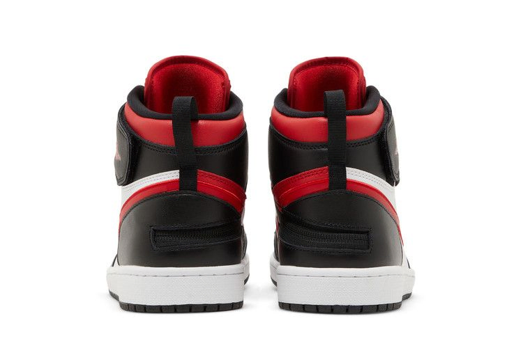 Кроссовки Air Jordan 1 High FlyEase 'Bred Toe'