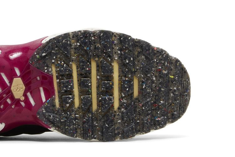 air-max-terrascape-plus-moon-fossil-mantra-orange-dq3977-002_04