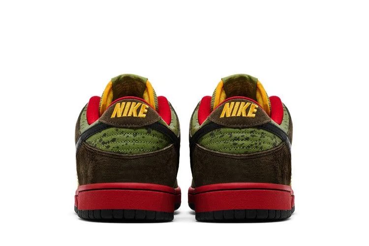 Кроссовки Nike Dunk Low Premium SB 'Asparagus'