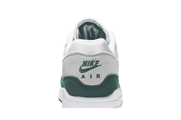 Кроссовки Nike Air Max 1 'Evergreen'