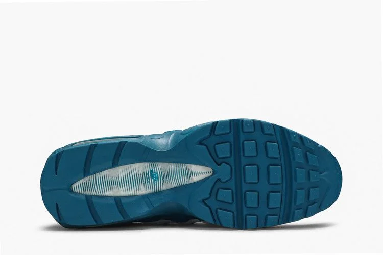 Кроссовки Nike Air Max 95 Essential 'Green Abyss'