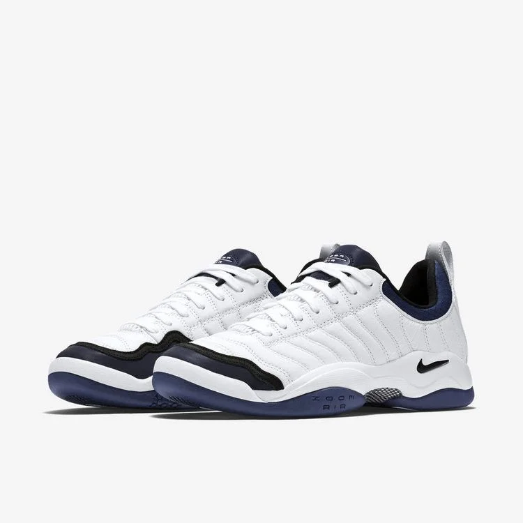 Krossovki-Nike-Air-Oscillate-QS-2015-1