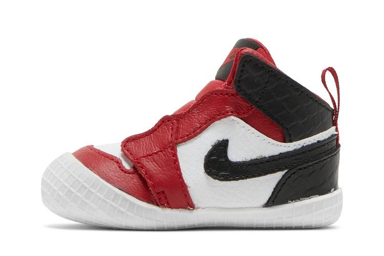 air-jordan-1-retro-cb-satin-red-at3745-601_02