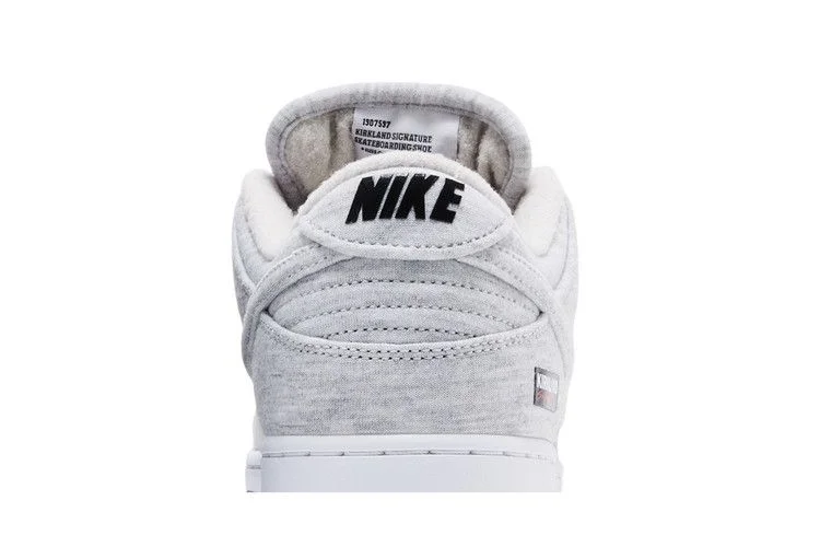 Кроссовки Kirkland Signature x Nike Dunk Low Pro SB 'Grey Fog'
