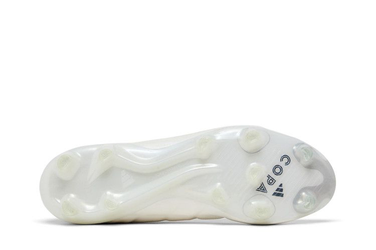 copa-pure-2-elite-fg-base-white-pack-ie7488_03