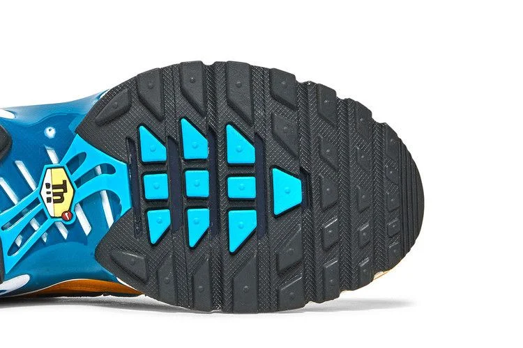 Krossovki-Nike-Air-Max-Plus-GS-Superman-Ice-Cream-4