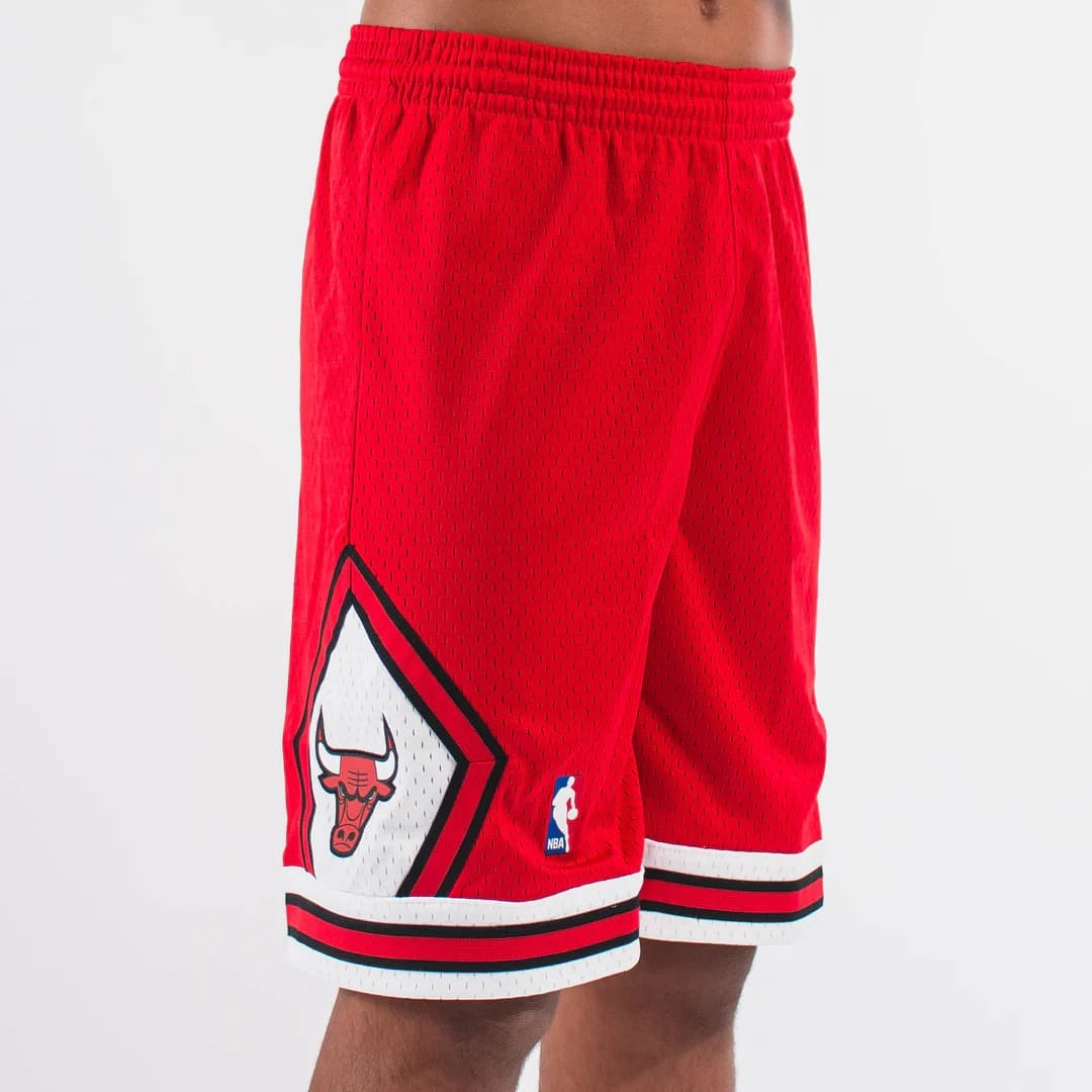 Спортивные шорты Mitchell & Ness Chicago Bulls 1997-98 Hardwood Classics Throwback Swingman Youth NBA Shorts