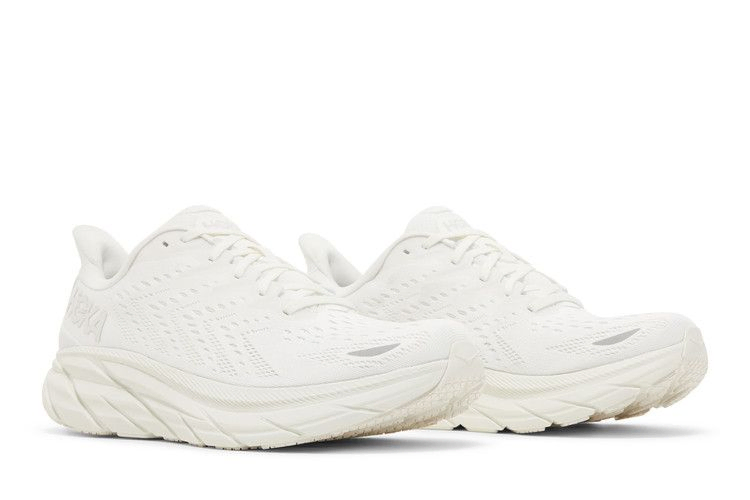 clifton-8-triple-white-1119393-wwh_07