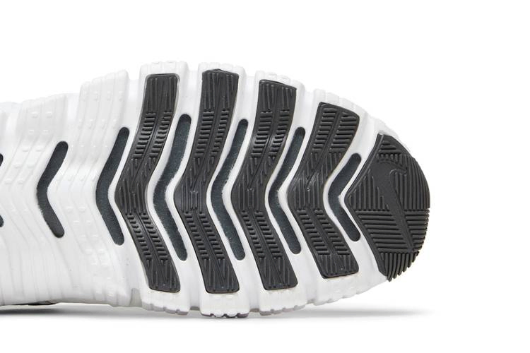Кроссовки Nike Free Metcon 5 'White Bright Mandarin'