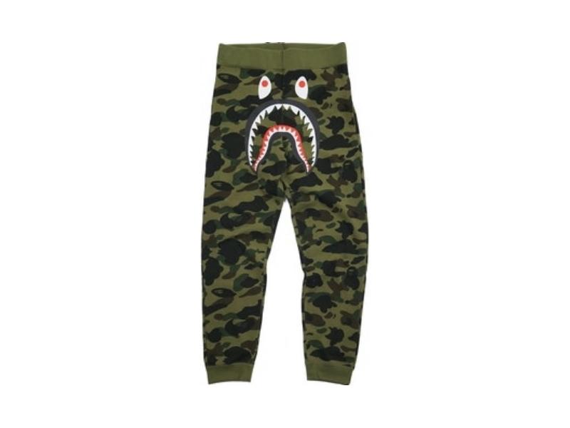 Спортивные штаны BAPE 1st Camo Shark Slim Sweatpants Green