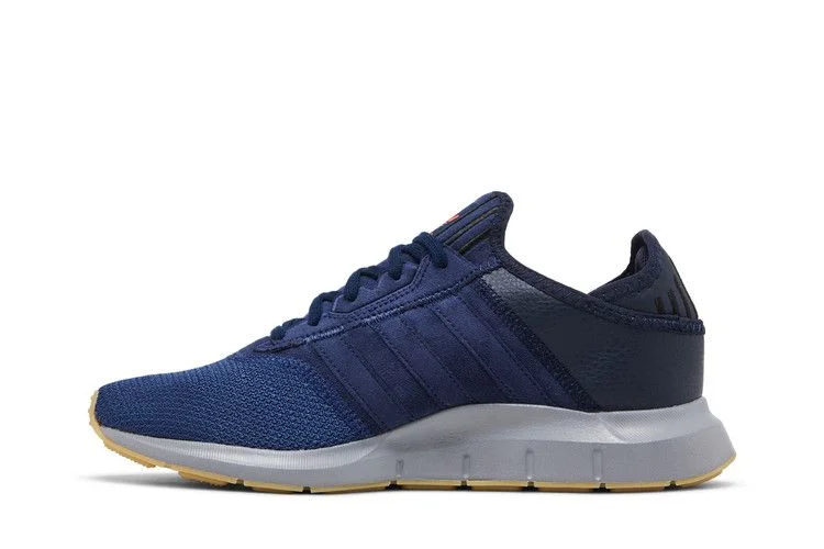 Krossovki-Adidas-Swift-Run-X-Tech-Indigo-2