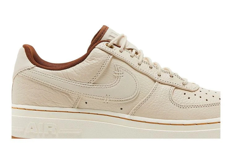 Krossovki-Nike-Air-Force-1-Luxe-Pecan-1