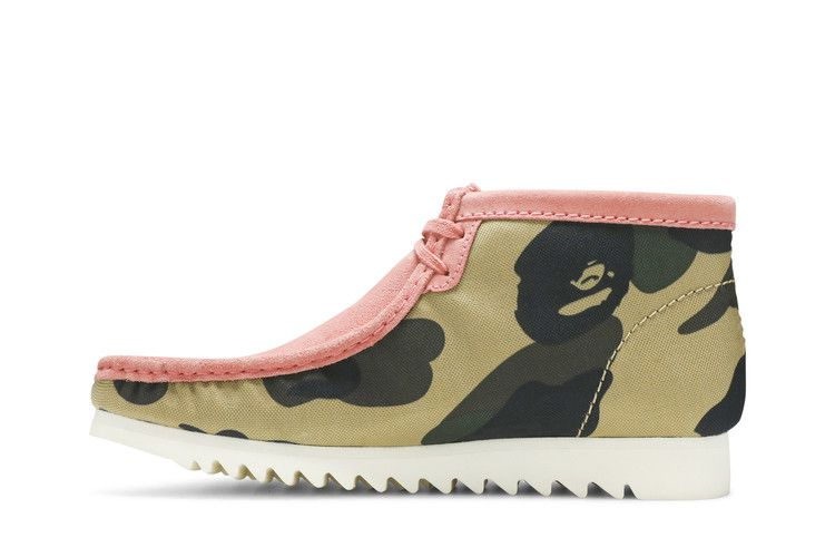 a-bathing-ape-x-wallabee-coral-camo-26149863_02