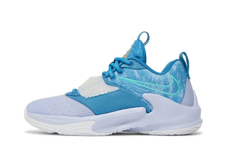 Кроссовки Nike Zoom Freak 3 GS 'Freezing Time'