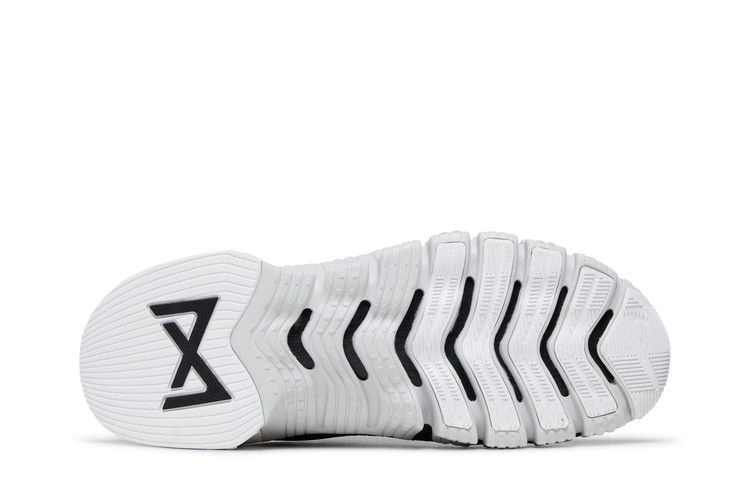 Кроссовки Nike Free Metcon 4 AMP 'Dark Smoke Grey Black'