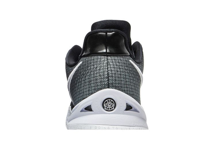Кроссовки Nike Kyrie Low 4 TB 'Black White'