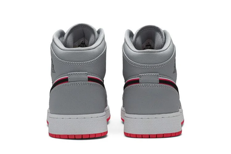 Krossovki-Air-Jordan-1-Mid-GS-Wolf-Grey-Pink-5