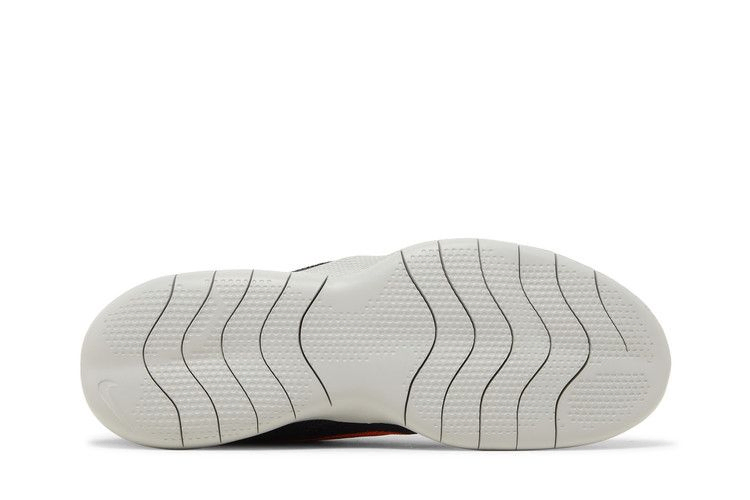 flex-experience-run-10-dark-obsidian-hyper-crimson-ci9960-402_03