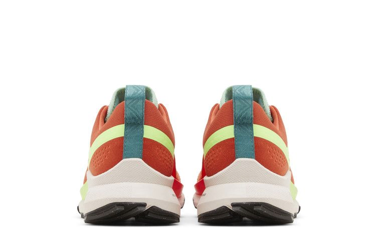 wmns-react-pegasus-trail-4-mantra-orange-ghost-green-dj6159-801_05