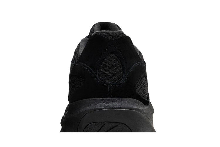 wrpd-runner-black-carbon-uwrpdcca_06