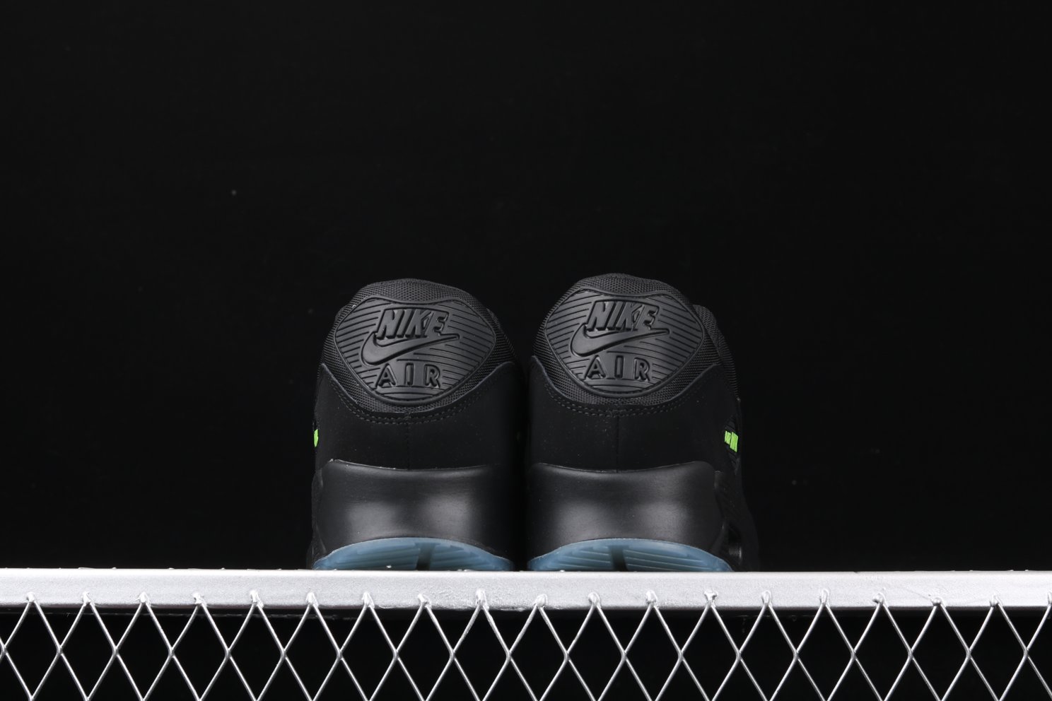 Air-Max-90-Night-Ops-5