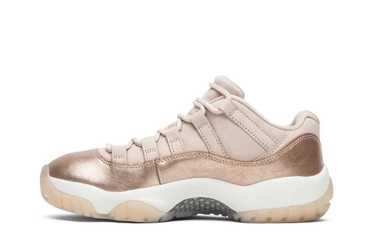Кроссовки Wmns Air Jordan 11 Retro Low 'Rose Gold'