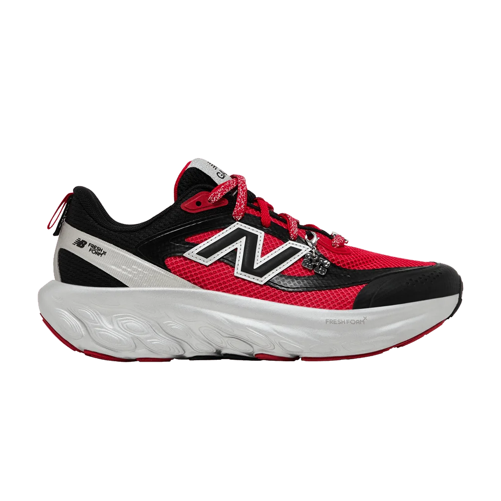 Кроссовки GANNI x New Balance Fresh Foam Trainer 'Black Racing Red'