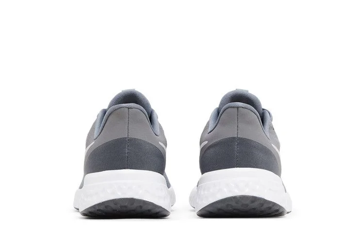 Krossovki-Nike-Revolution-5-GS-Cool-Grey-5