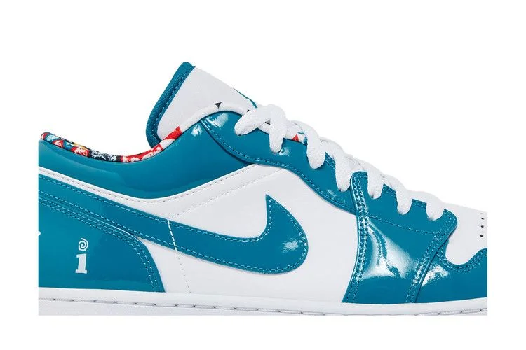 Krossovki-Interscope-Records-x-Air-Jordan-1-Low-Barcelona-1