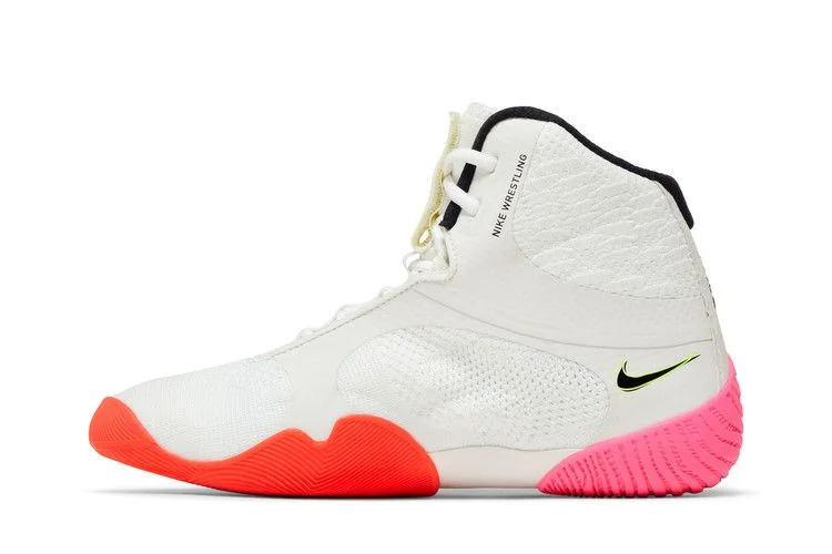 Кроссовки Nike Tawa SE 'Rawdacious'