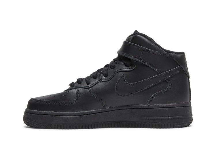 air-force-1-mid-le-gs-triple-black-dh2933-001_02