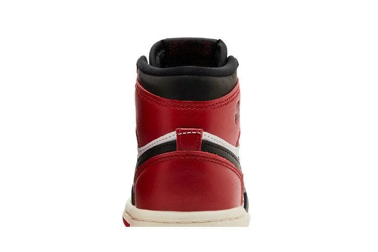 Кроссовки Air Jordan 1 Retro High OG TD 'Black Toe Reimagined'