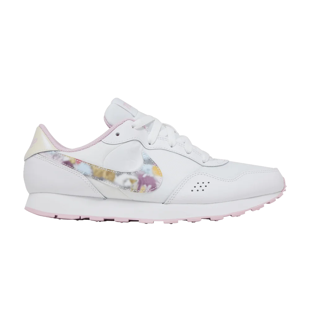 Krossovki-Nike-MD-Valiant-GS-Fuzzy-Floral-Print