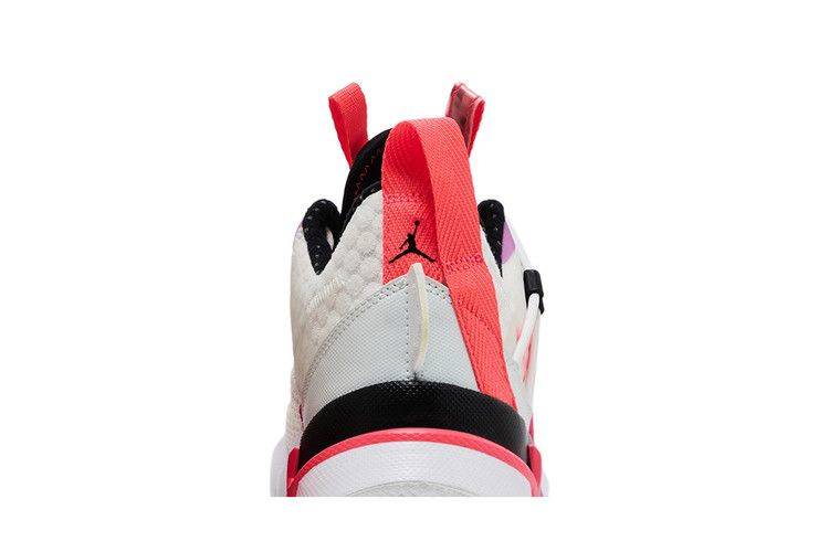 Кроссовки Air Jordan Why Not Zer0.3 SE GS 'Flash Crimson'