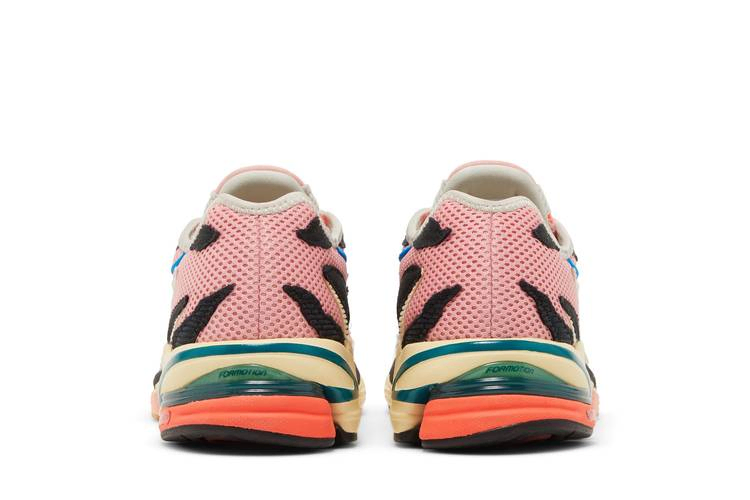 Кроссовки Sean Wotherspoon x adidas Orketro 'Unapologetic 2000s'