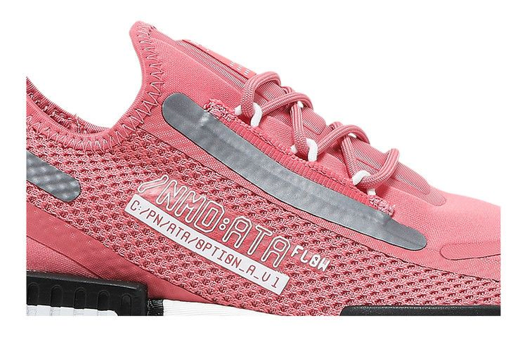 wmns-nmd_r1-spectoo-hazy-rose-fz3208_01