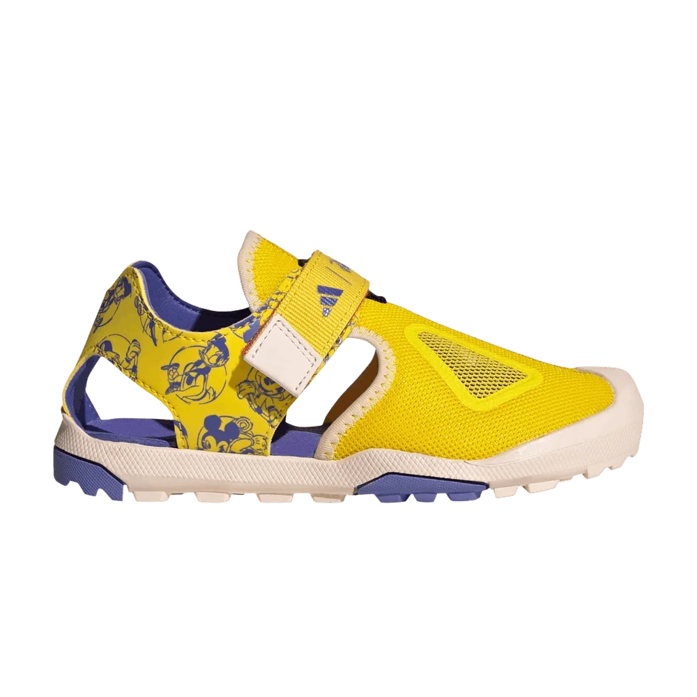 Krossovki-Disney-x-adidas-Terrex-Captain-Toey-2.0-K-Mickey-and-Friends-Yellow