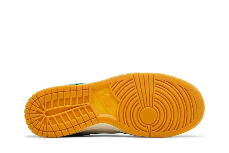 Krossovki-Nike-Dunk-Low-SE-Malachite-Gum-3