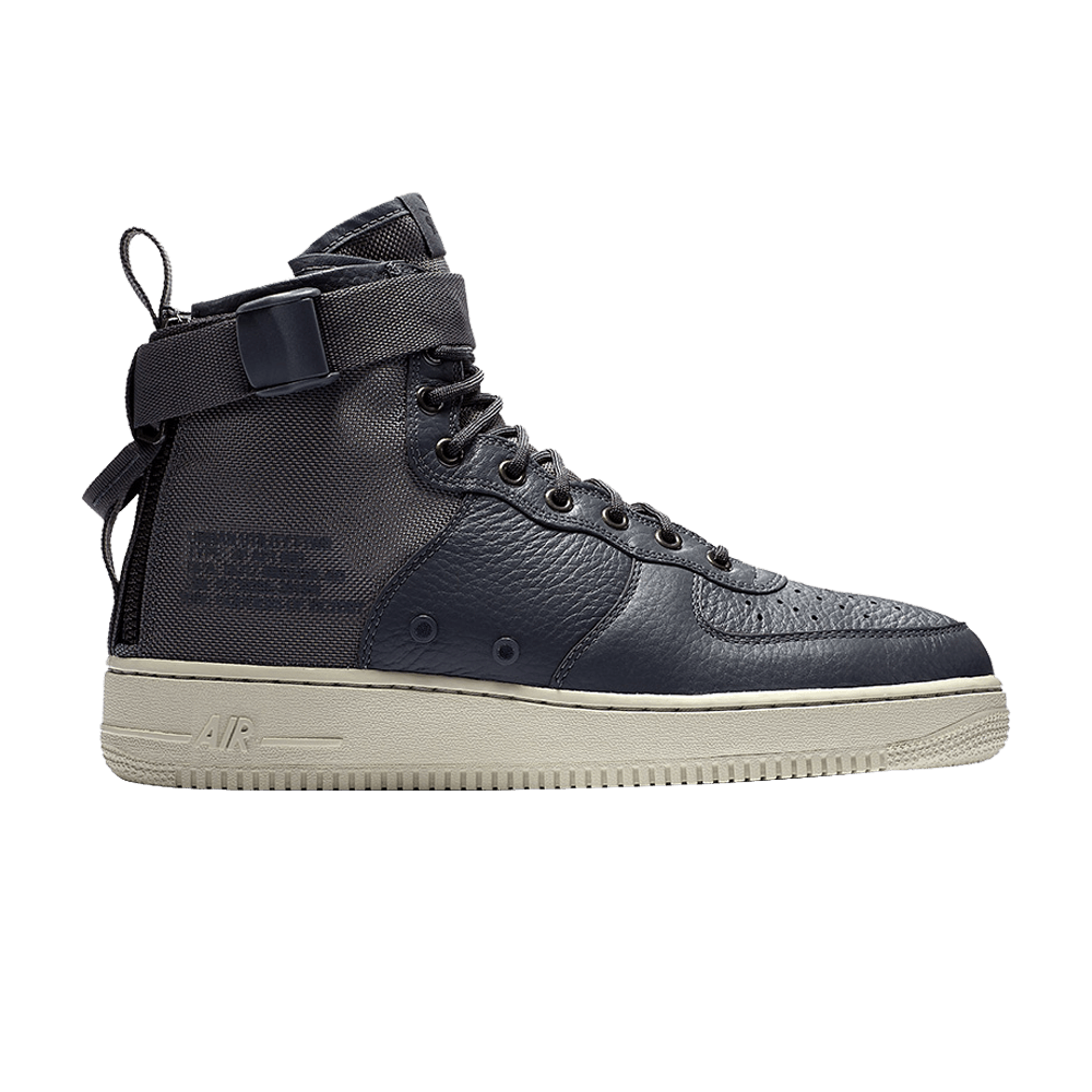 special-field-air-force-1-mid-dark-grey-917753-004-af444e1a-4e3f-49af-a65a-73f50d0e5a17