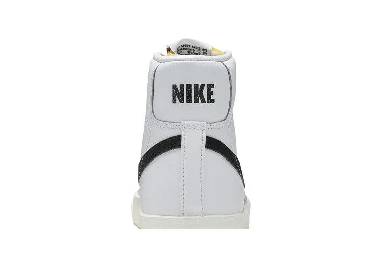 Кроссовки Nike Wmns Blazer Mid 77 Vintage 'White Black'