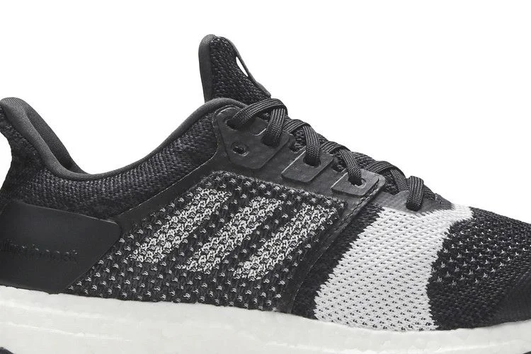 Кроссовки Adidas UltraBoost ST M 'Carbon'