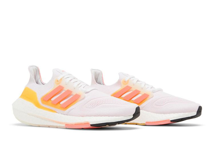wmns-ultraboost-22-white-flash-orange-gx5595_07