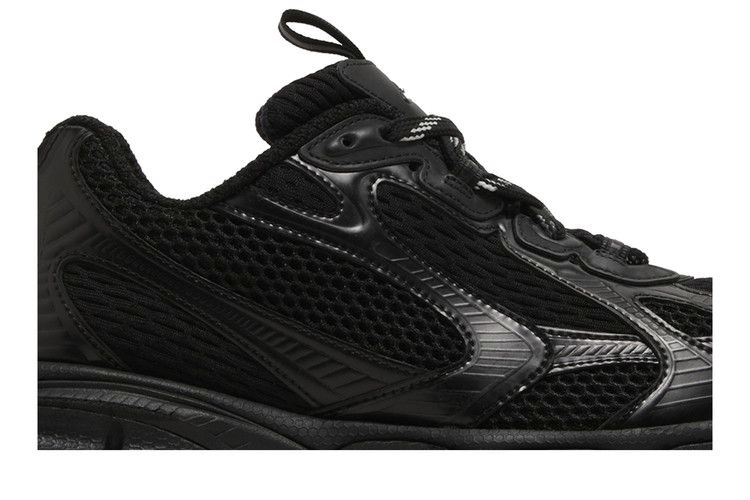 balenciaga-wmns-3xl-sneaker-worn-out-black-734731-w3xl1-1010_01