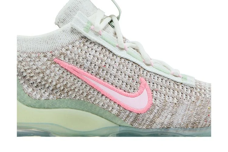 Krossovki-Nike-Air-VaporMax-2021-Flyknit-GS-Sail-Honeydew-1
