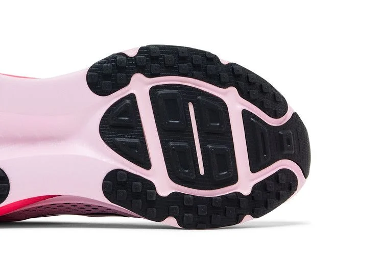 Кроссовки Nike Vomero 18 'Pink Foam/Hyper Pink/Black'