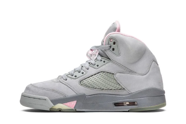 Кроссовки Wmns Air Jordan 5 Retro 'Stealth'