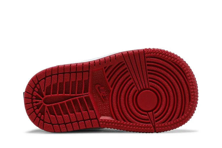 Krossovki-Air-Jordan-1-Mid-TD-Black-Gym-Red-3