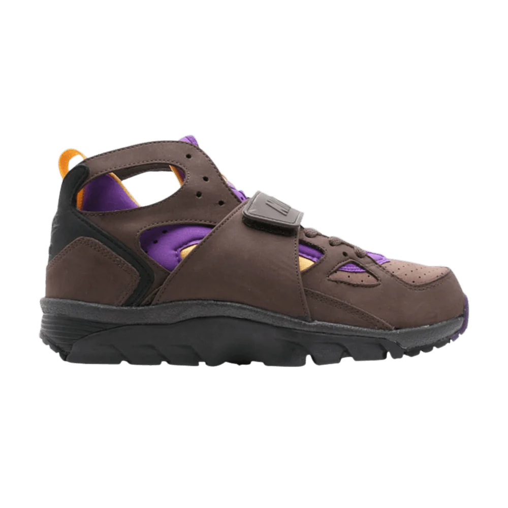 Krossovki-Nike-Air-Trainer-Huarache-1